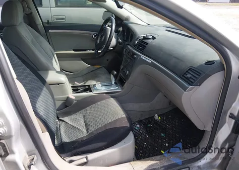 2009 Saturn Aura Xe z USA, uszkodzony, nr VIN 1G8ZS57B19F132842